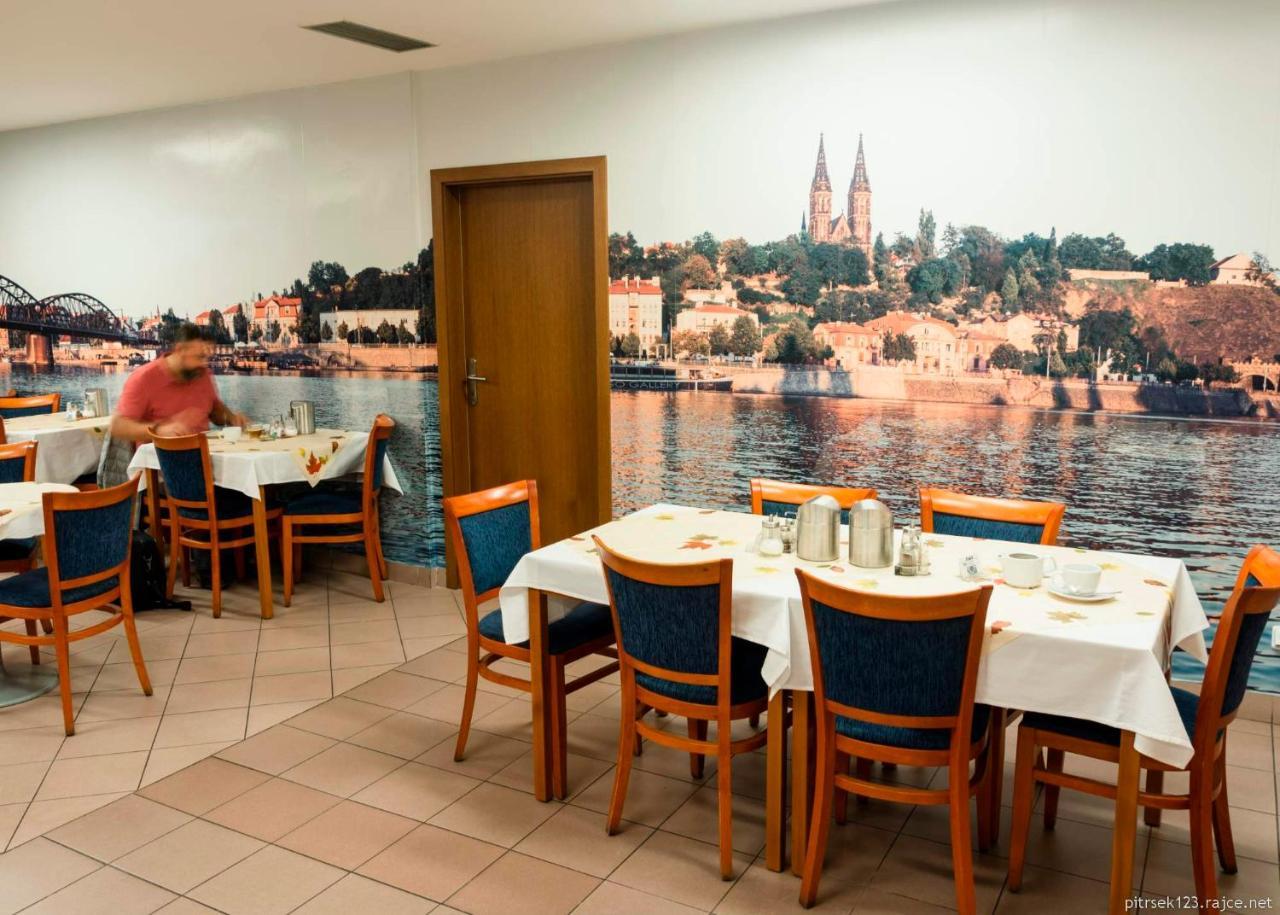 Inos Hotel Praha