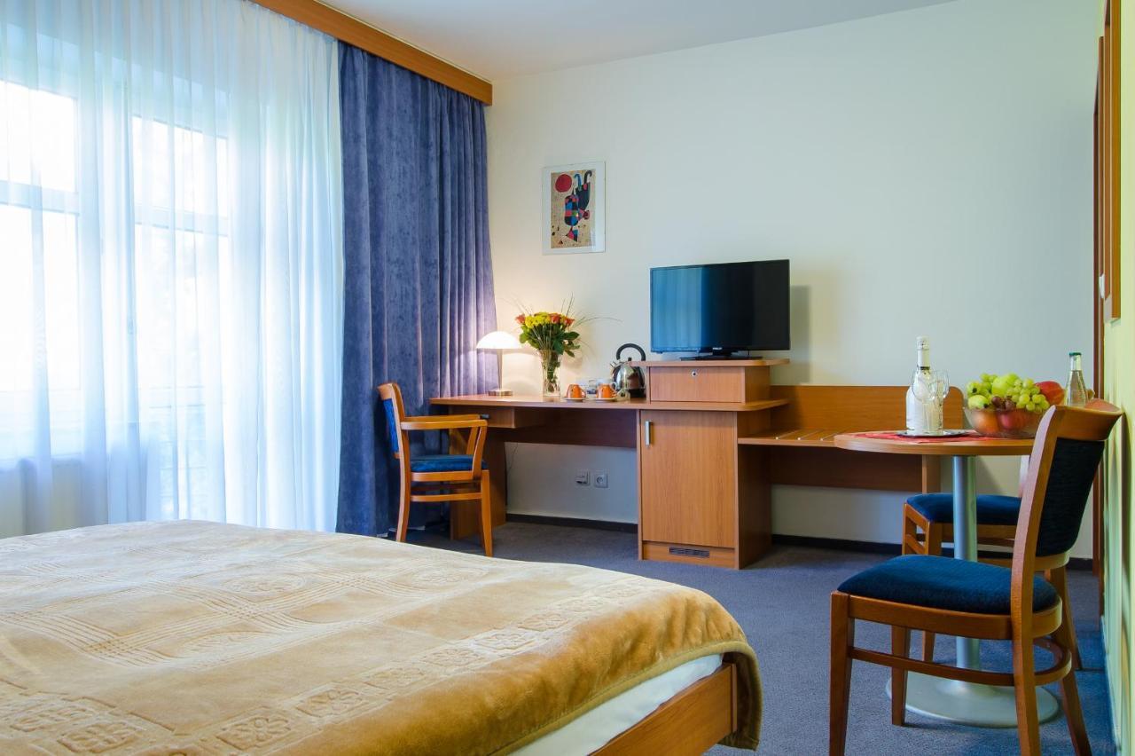 Inos Hotel Praha